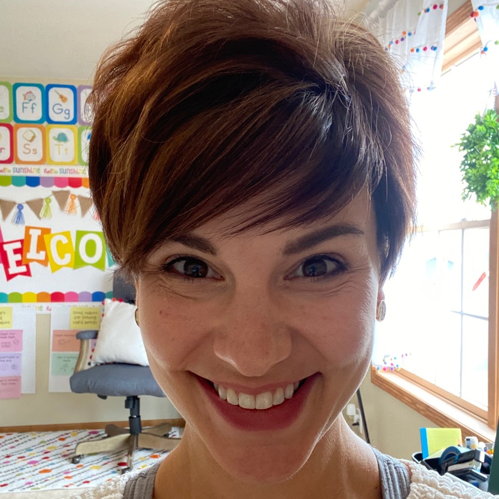 Meet your Posher, Carrie